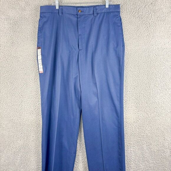 Haggar Khaki Pants Mens 36 Blue NEW Work To Weekend Stretch Waist No Iron NWT$60 - Picture 1 of 16